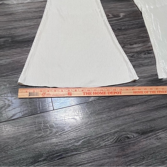 NWT flare stretchy accordion 70’s slinky ribbed wide leg beach boho pant L/XL - Picture 5 of 9